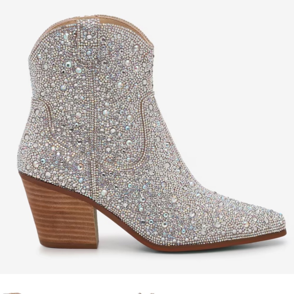 Betsey johnson Kyla bootie